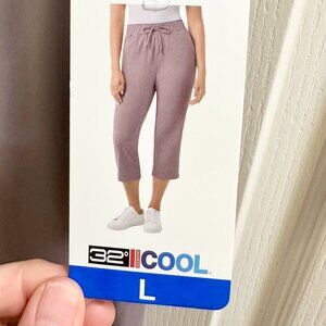 32 Degrees Cool Women's Active Capri Cropped Pant Size L Purple Casual (NEW)